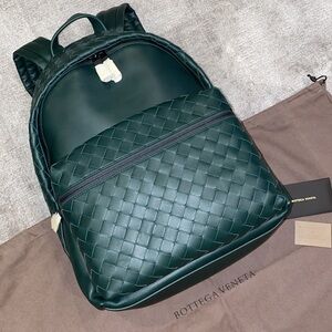 Bottega Veneta alpi green Intrecciato backpack